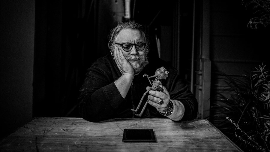 Guillermo del Toro behind the scenes