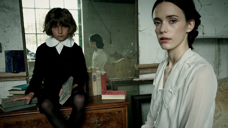 The Childhood of a Leader (2016)